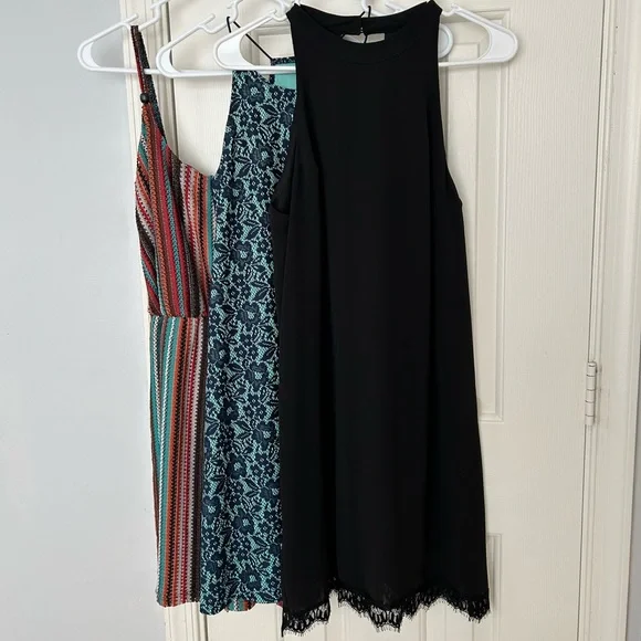 Lot of 3 Cute, Timeless Dresses for Formal, Casual Wear - Picture 2 of 15